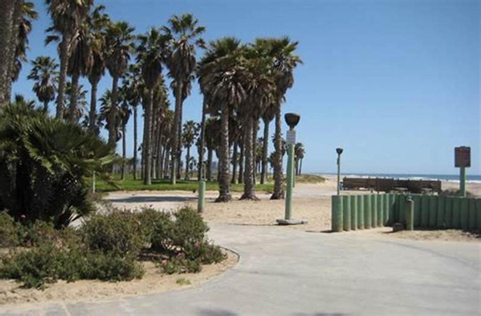 Motel 6 San Pedro, Ca Port Of Los Angeles Exterior foto
